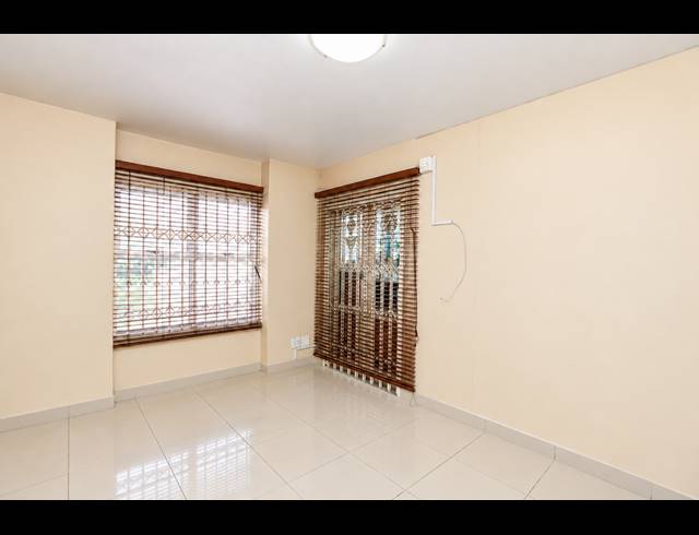 3.5 BEDROOM TOWNHOUSE FOR SALE IN MUSGRAVE